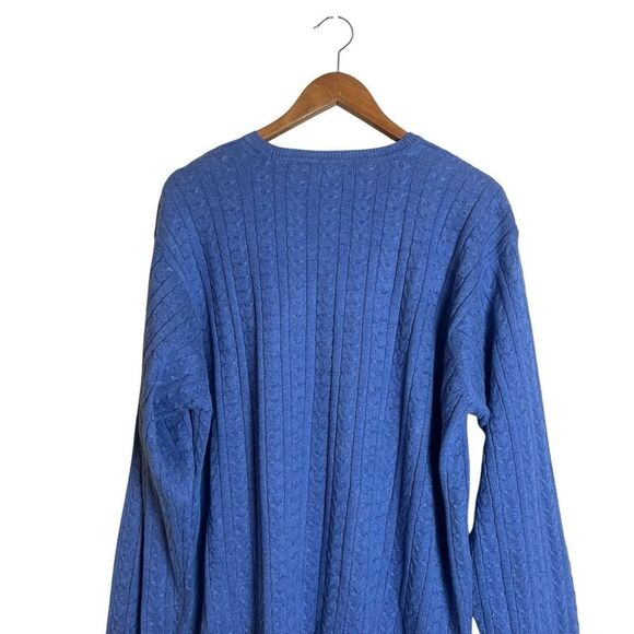 Izod blue 100% cotton cable knit sweater. Size xl - Picture 6 of 7